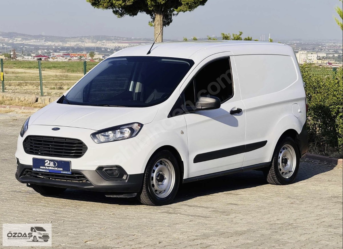 FORD TRANSİT COURİER VAN 9.000 KM 2023 MODEL