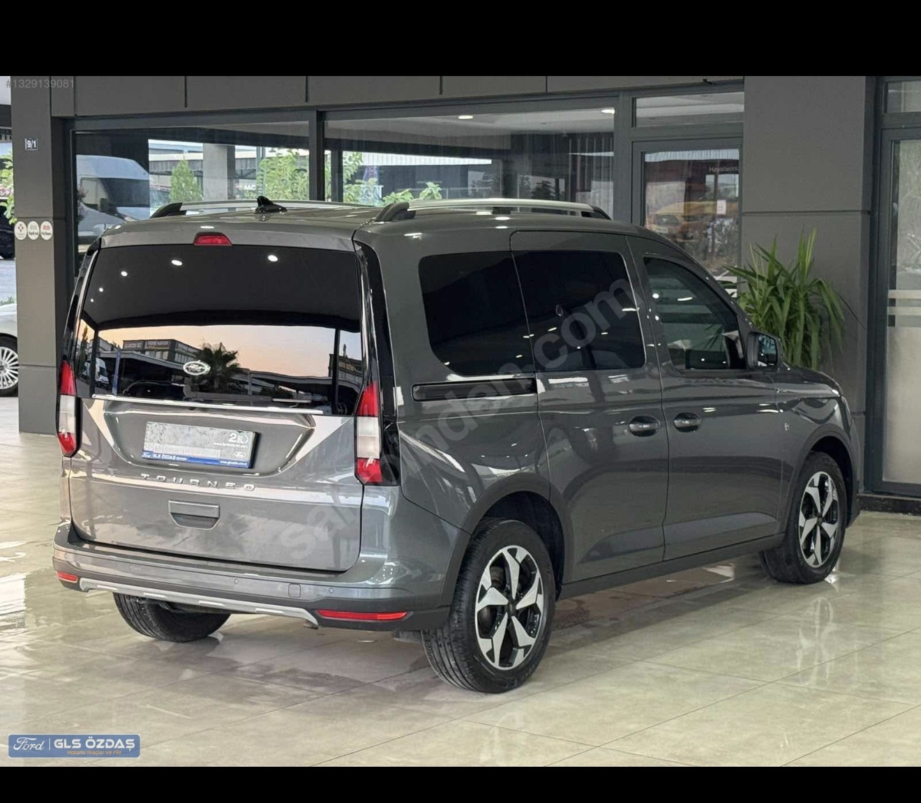 FORD TOURNEO CONNECT ACTİVE FULL 2024 MODEL