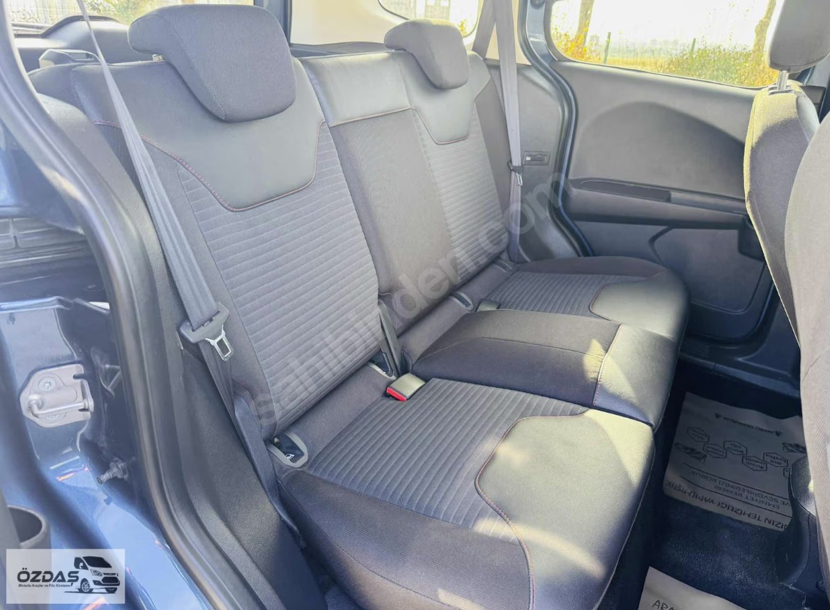 FORD TOURNEO COURIER 1.5 TDCI T.PLUS 2022 MODEL