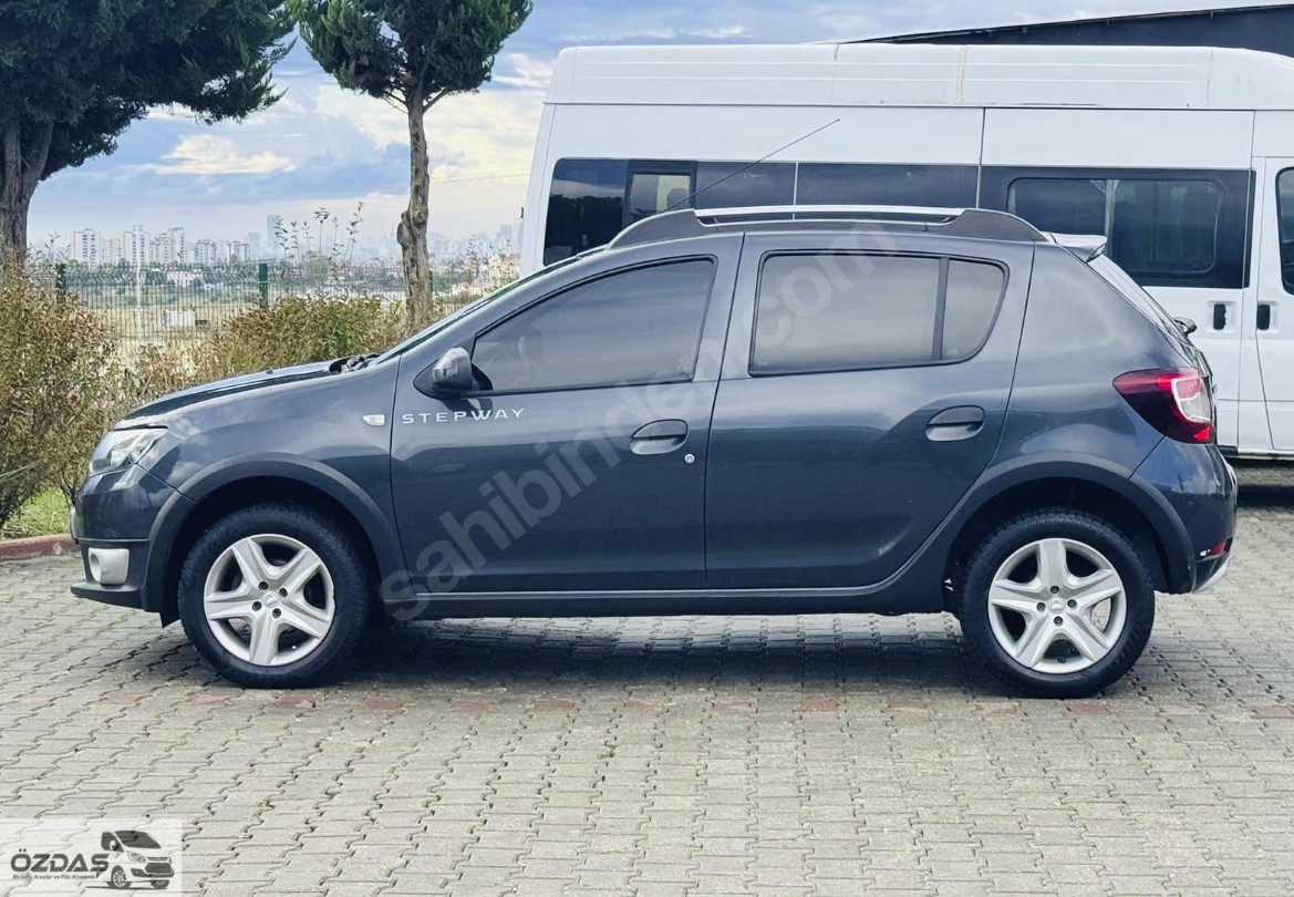 DACİA SANDERO 1.5DCI STEPWAY OTOMATİK 2016 MODEL