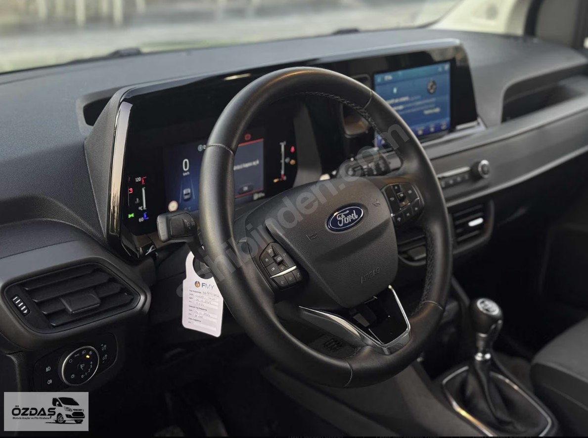 FORD TOURNEO COURIER 1.5 TITANIUM 2024 MODEL